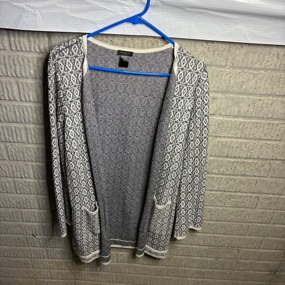 Ann Taylor Factory Sweaters - Ann Taylor Factory Women's Geometric Print Open Front Cardigan Sweater‎ XS